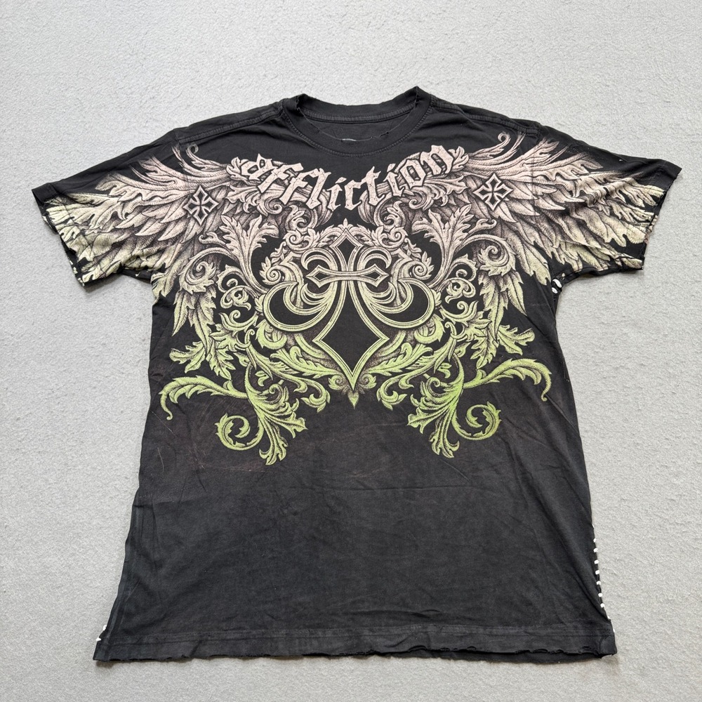 Affliction Graphic T-Shirt Men's Medium Black Wings Fleur-De-Lis Distressed Y2K